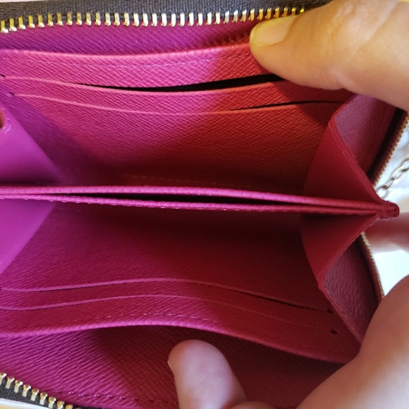 SOLDLouis Vuitton Flower/Bloom Zippy coin purse - Picture 3 of 8